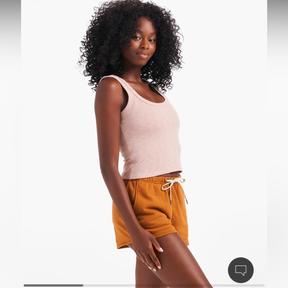 Vuori sunrise crop tank size M